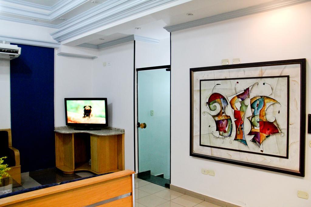 Alpha Ville Hotel Assis Εξωτερικό φωτογραφία